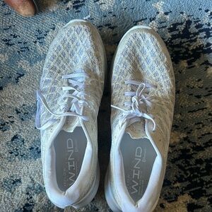 Under armor flow sneakers